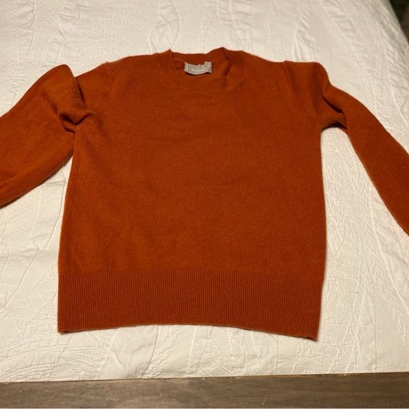 Everlane Cashmere Lantern Sweater - Picture 2 of 2
